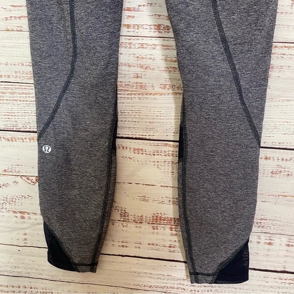Lululemon Blue inspire mesh detail size 4 space-dye athletic cropped leggings - Picture 7 of 7
